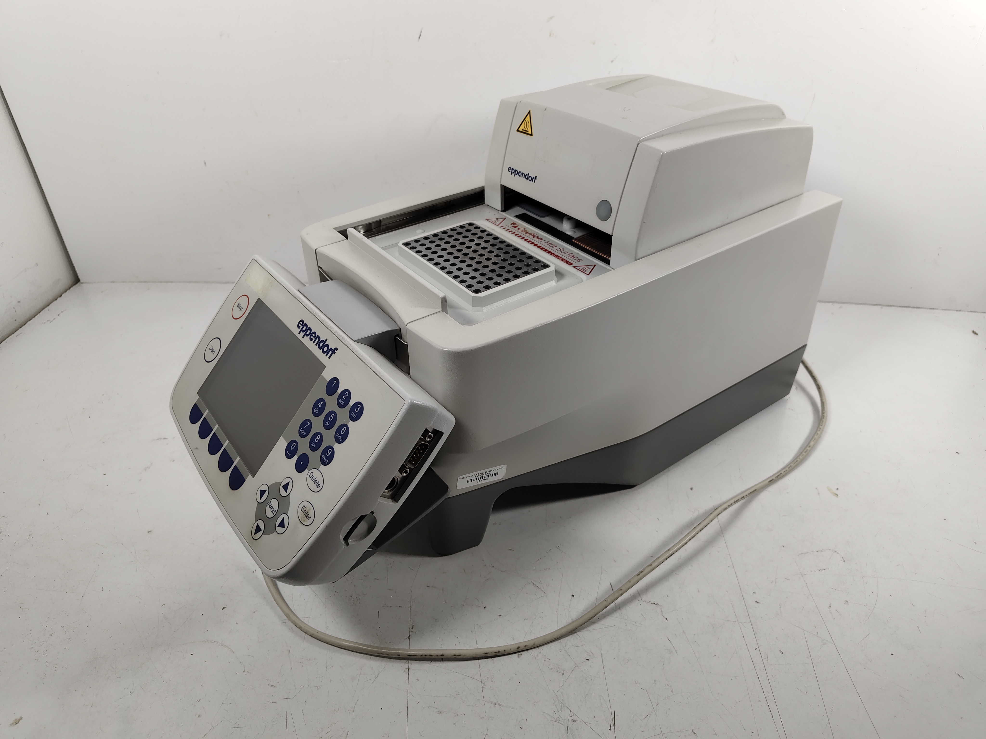 aparato laboratorio cientifico termociclador adn pantalla extraible plastico 30x25.3x54 1u